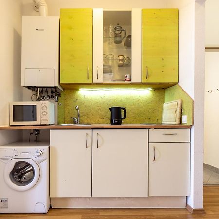 Apartment 5 Stops Away From City-Centre เวียนนา ภายนอก รูปภาพ